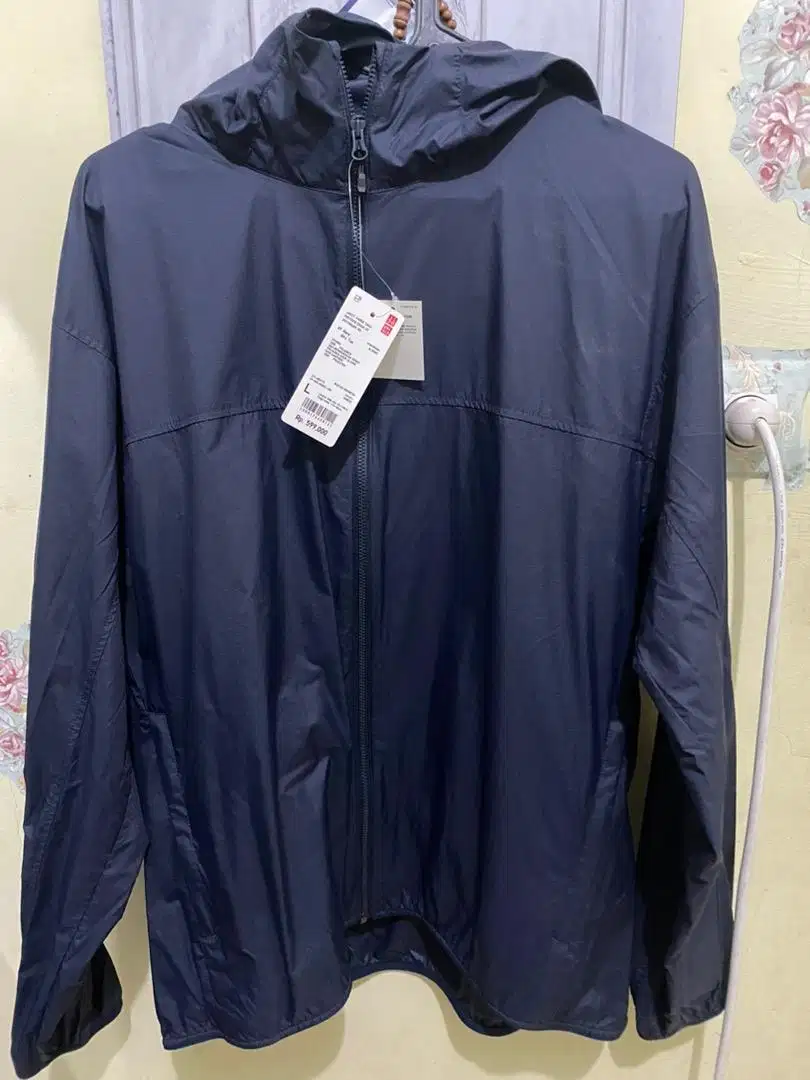 dijual jaket parka saku uniqlo