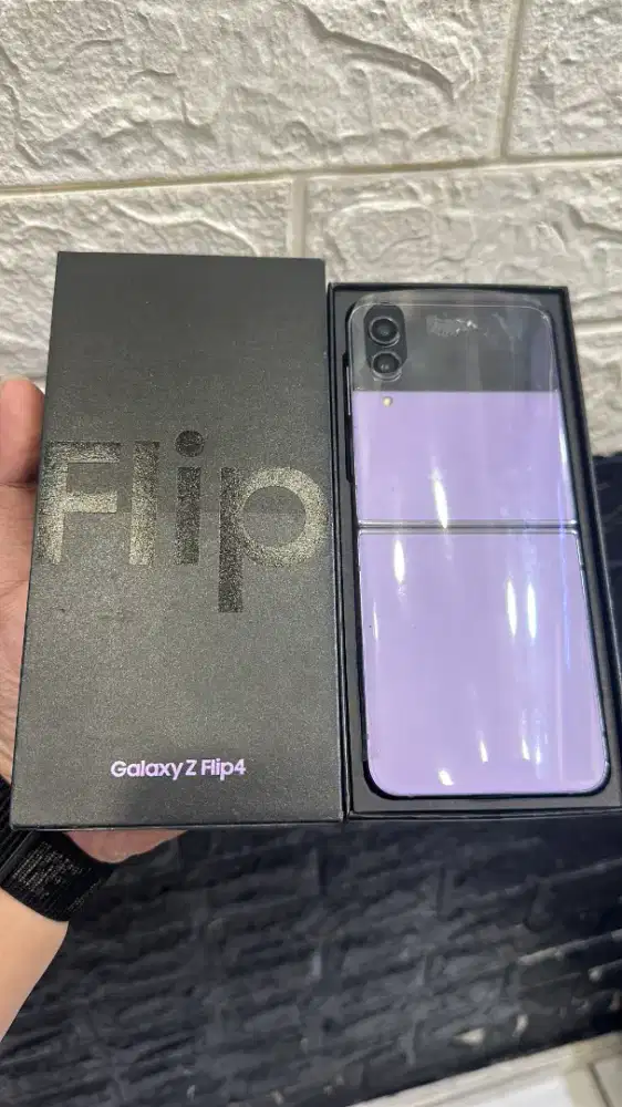 Samsung flip 4 256gb