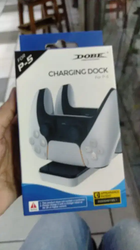 CARGING DOG PLAYSTATION 5