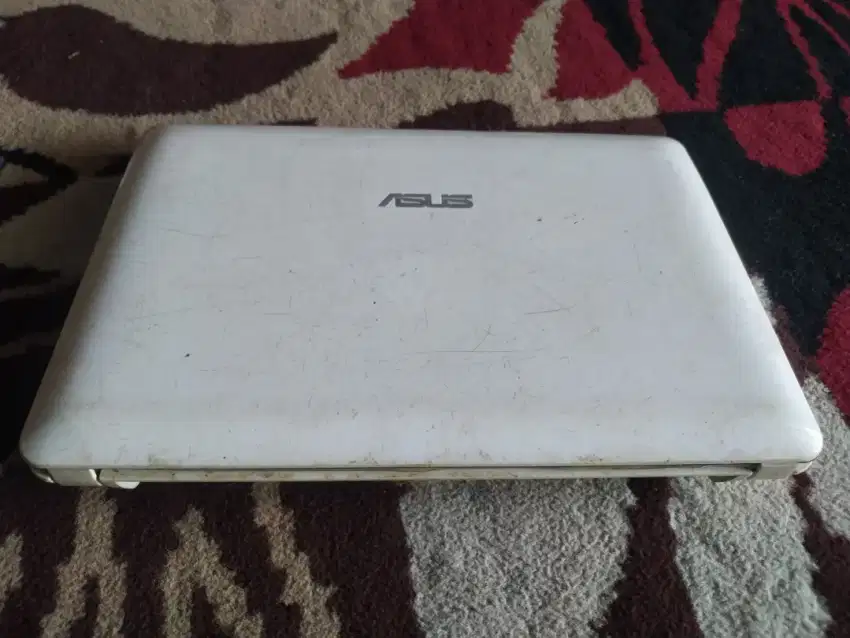 Netbook Asus EeeP 1015B Putih Second Normal