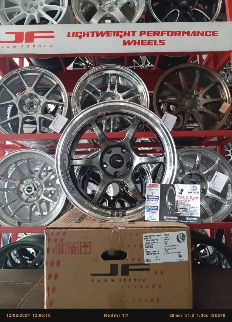 Velg advan rgd2 r18 5x114 lbr9,5 et25