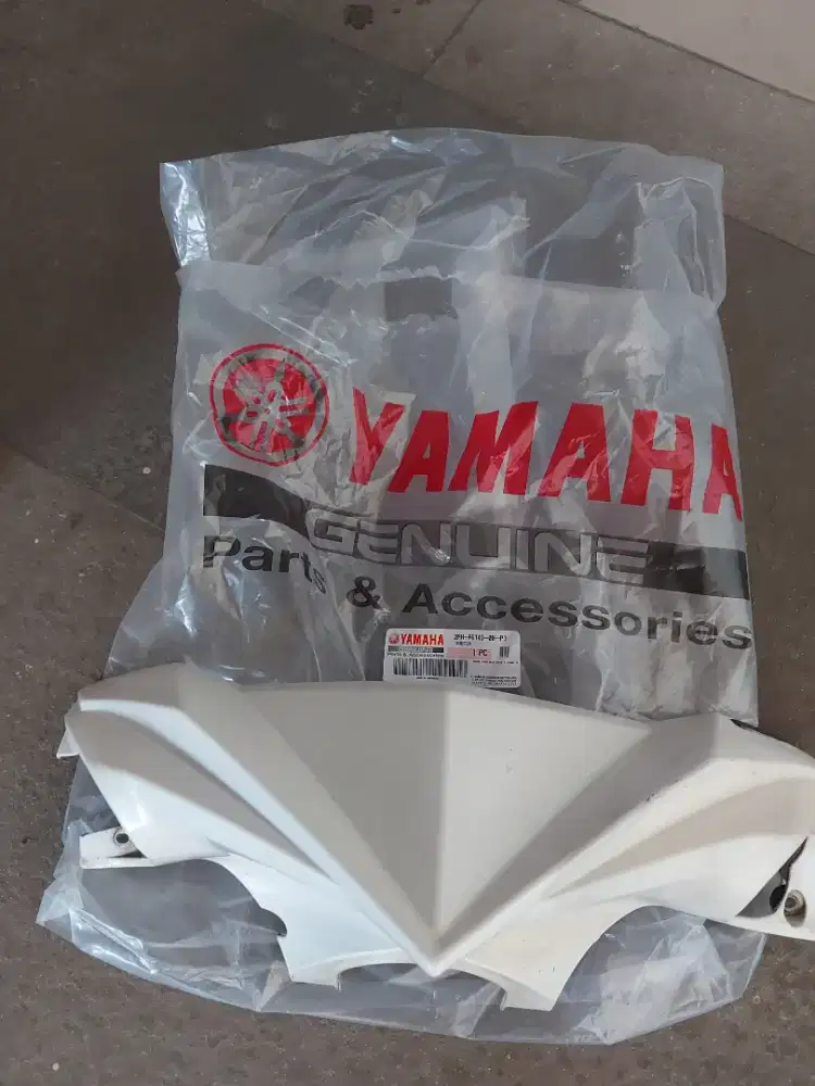 Kedok Yamaha M3 warna putih bekas tapi original