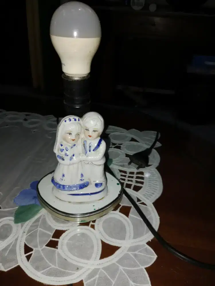 Lampu kmr atau sudut sepasang kekasih