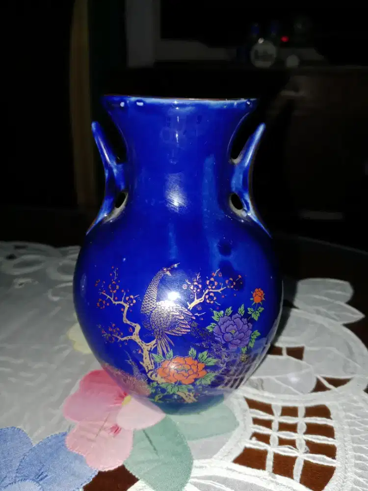 Pajangan Guci vas Jepang