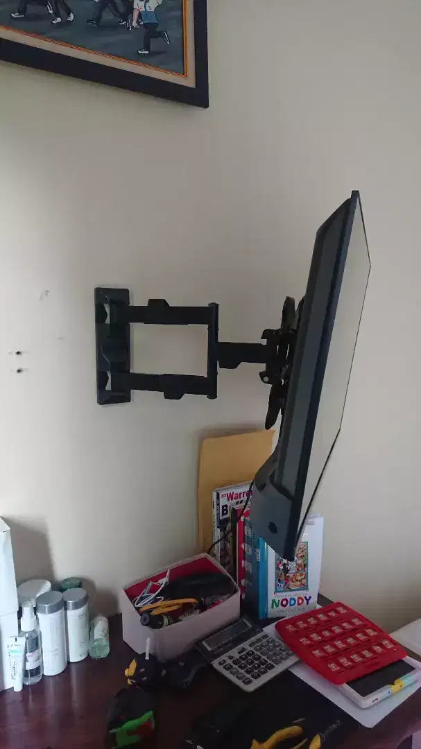 Bracket TV SWIVEL/LENGAN LED LCD TV 32-55 inch