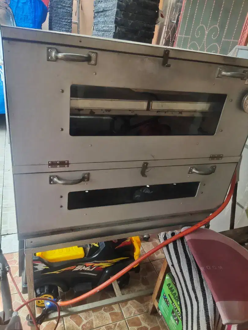 OVEN KUE MERK KiWi