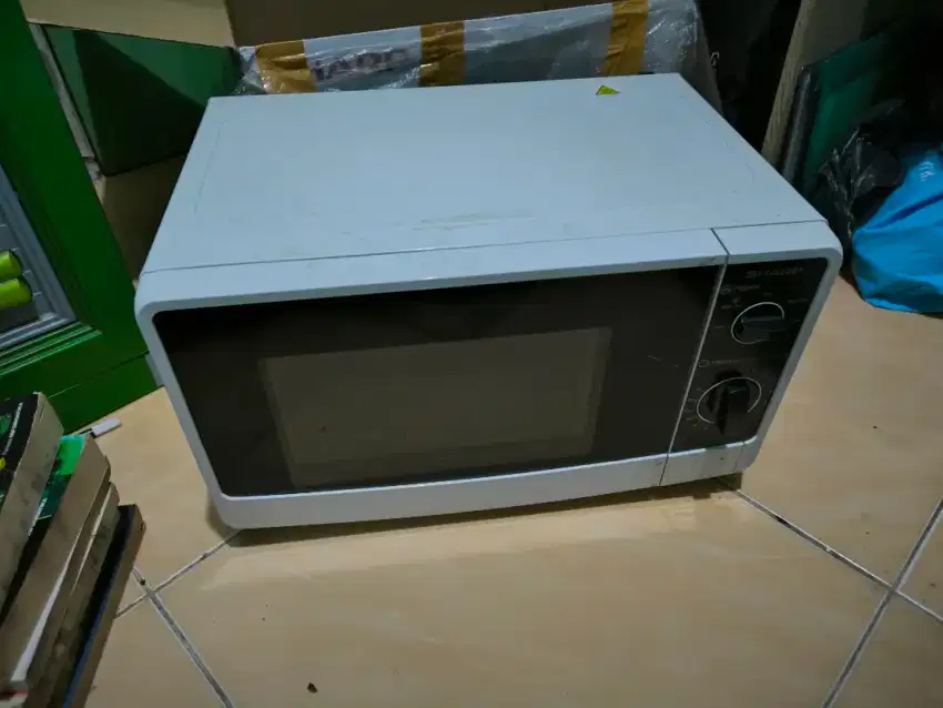 Microwave Oven Sharp R-220MA-WH