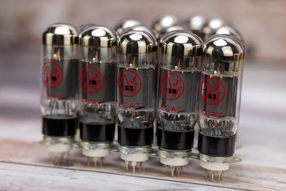jual lampu power audio 6l6 12ax7 ecc83 5881 el34