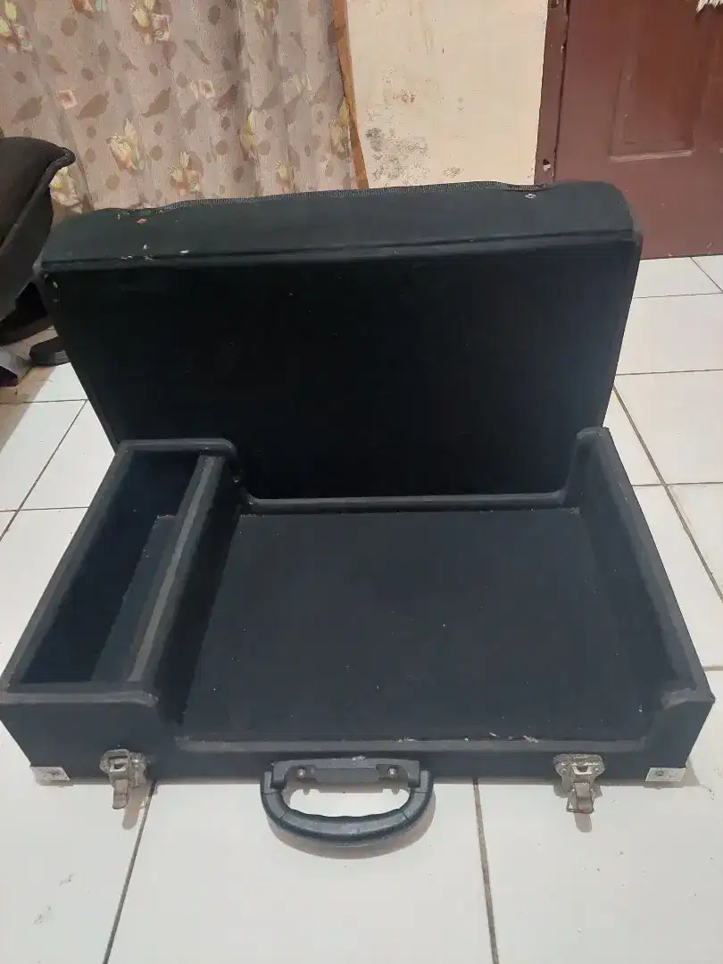 KOPER HARDCASE UNTUK DJ CONTROLLER,BS DI TENTENG SBG KOPER&BS SBG MEJA