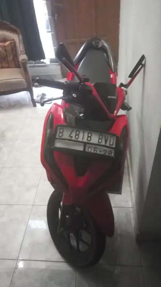 Dijual Honda Vario 2019 Merah