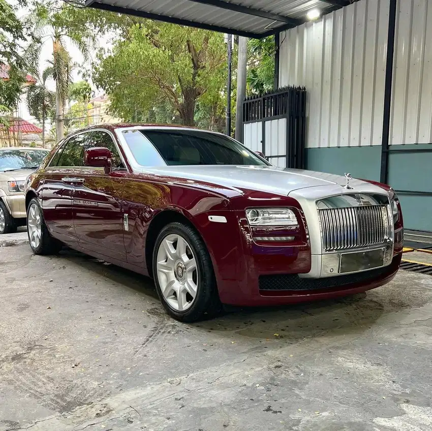 ROLLS ROYCE GHOST SWB 2011