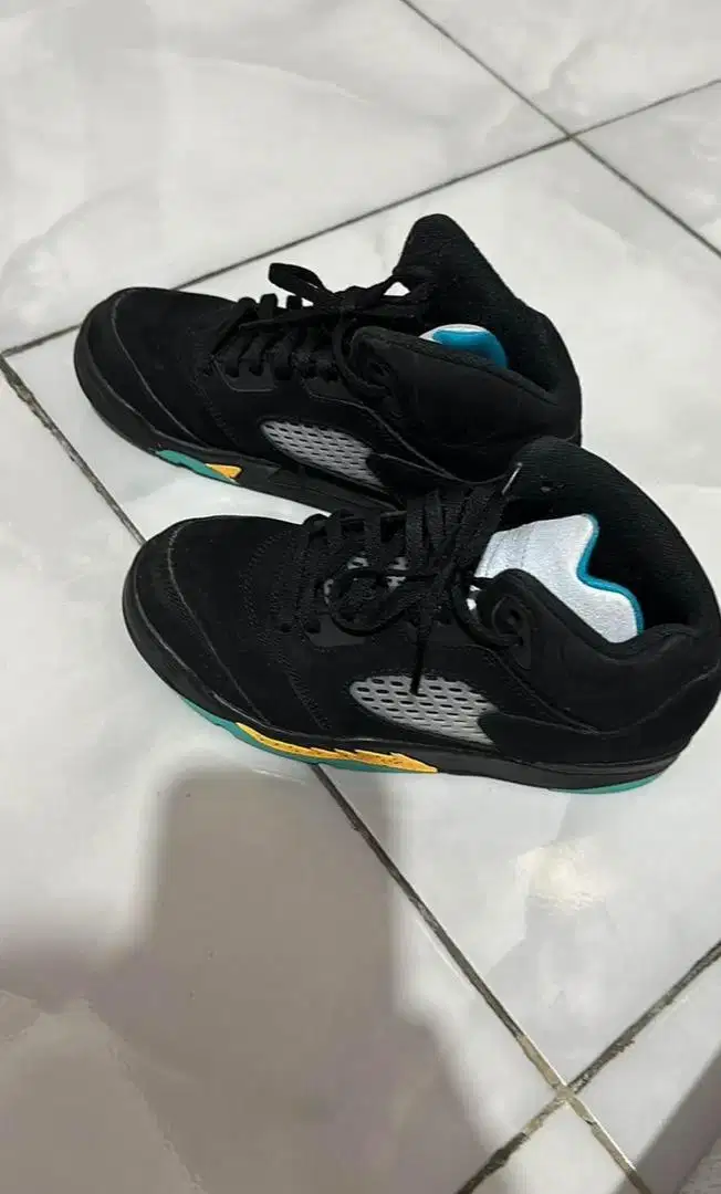 Sepatu original jordan anak size 34