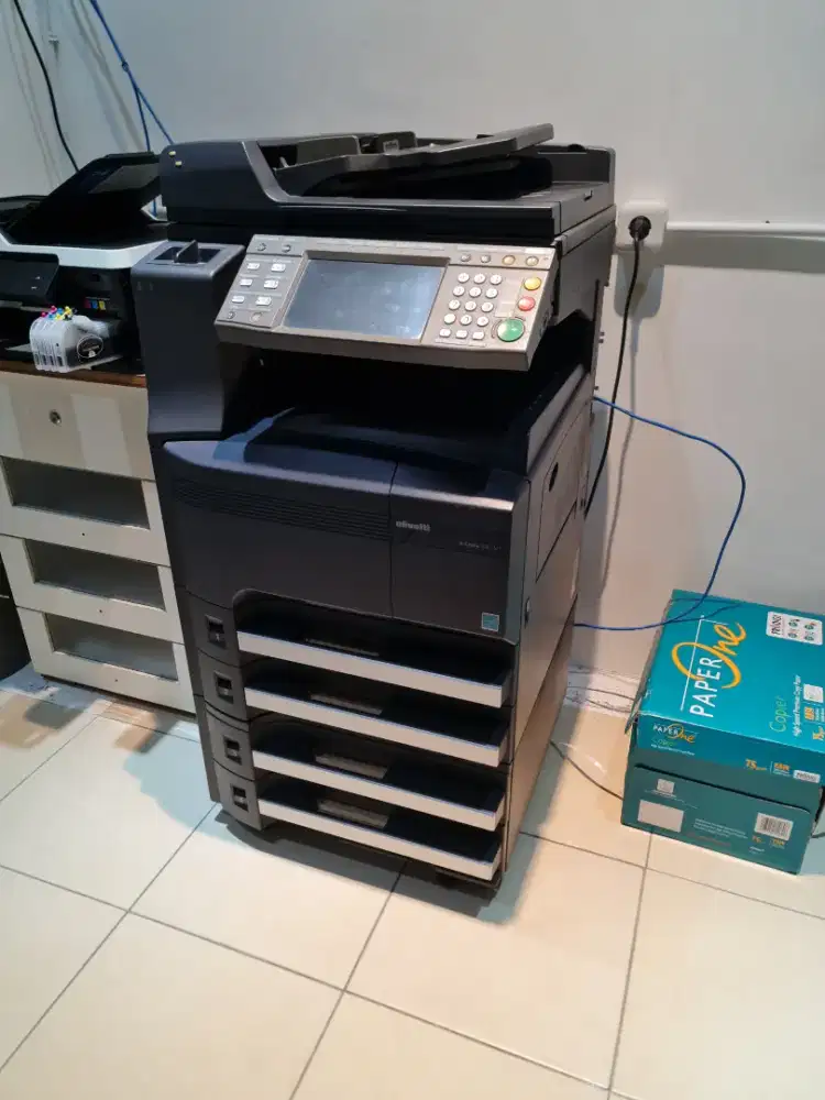 Mesin fotokopi photocopy fotocopy kyocera taskalfa 300i Olivetti 3001M