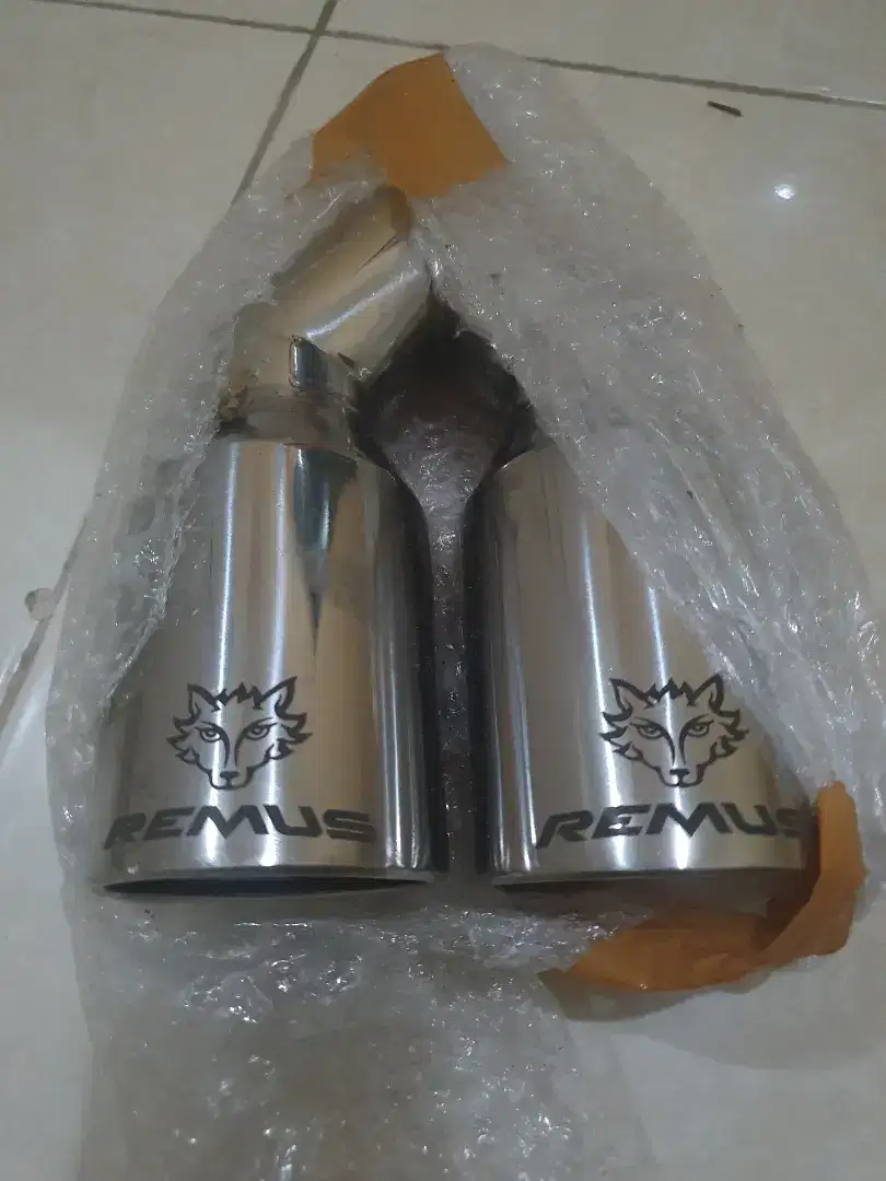 Pipe knalpot remus, model dual seperti gambar. BARU, harga NETT