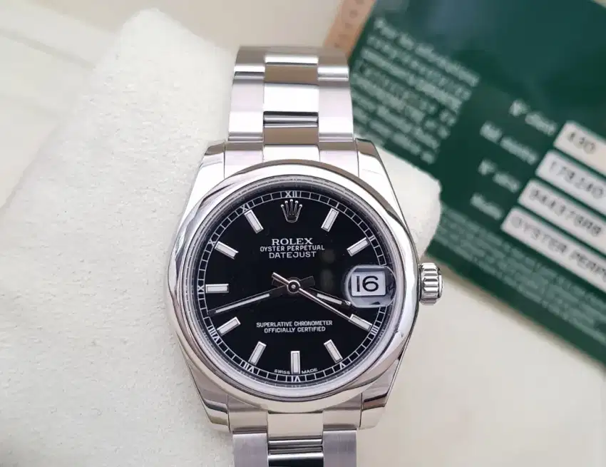 ROLEX DATEJUST MEDIUM SIZE