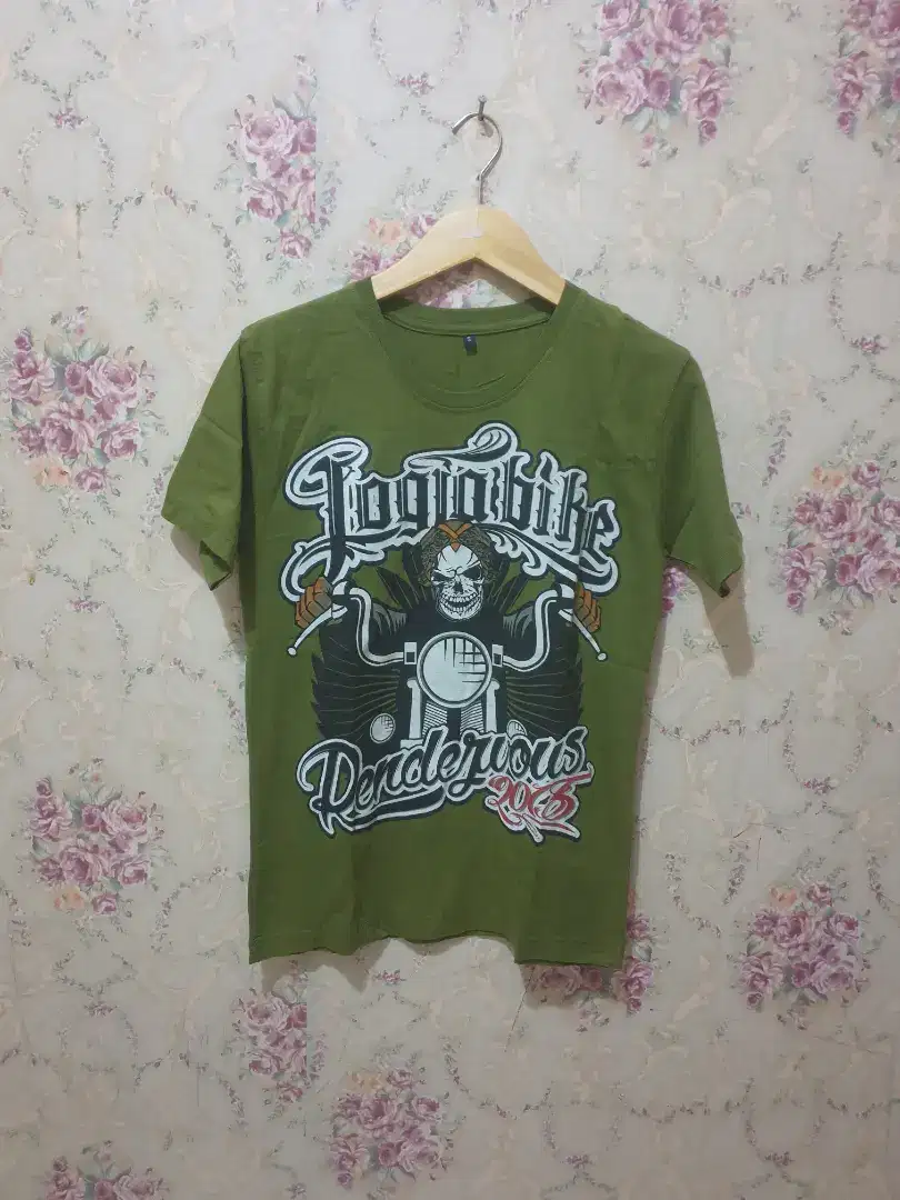 Mulus .authentic kaos .t shirt harley davidson size S