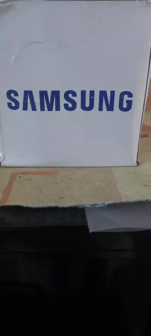 Gelas samsung with box dvd