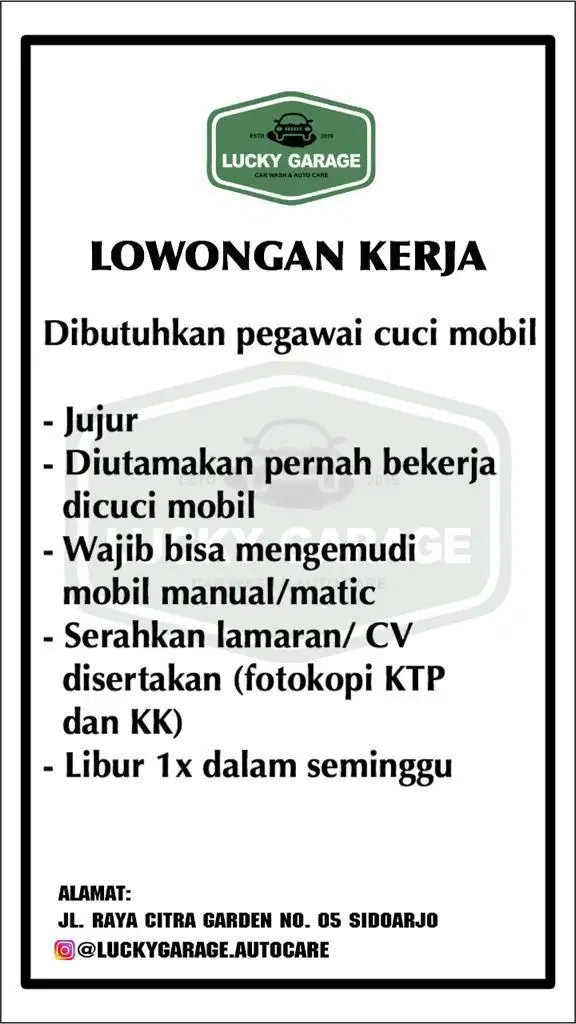 Pegawai cuci mobil