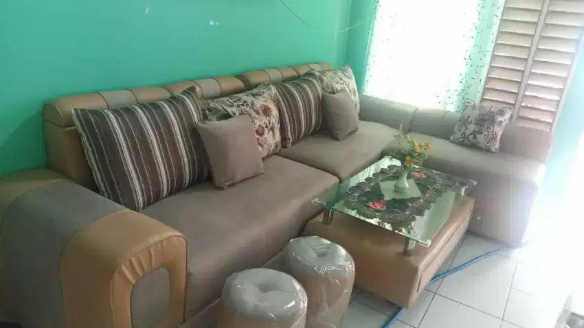 (Dijual Kondisi Apa Adanya Nett 1,7jt) Sofa Letter L + Meja Ruang Tamu