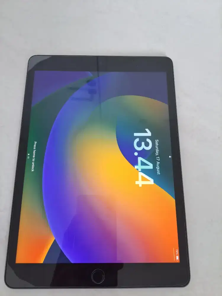 iPad 9th Gen 2021 WIFI Warna Gray 64GB