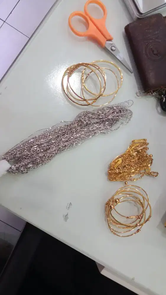 TERIMA JUAL MAS DALAM BENTUK APAPUN DENGAN HARGA TINGGI