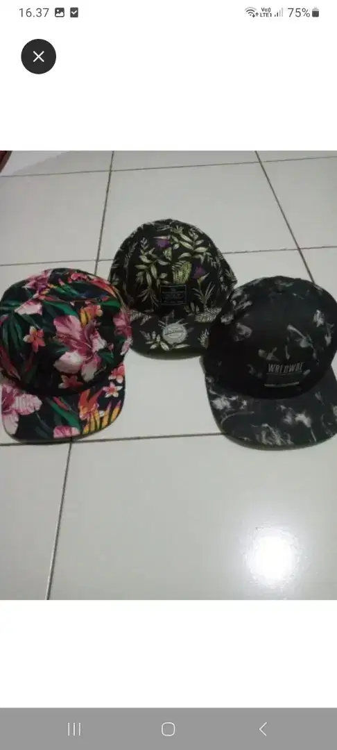 Jual topi H&M  model stelan
