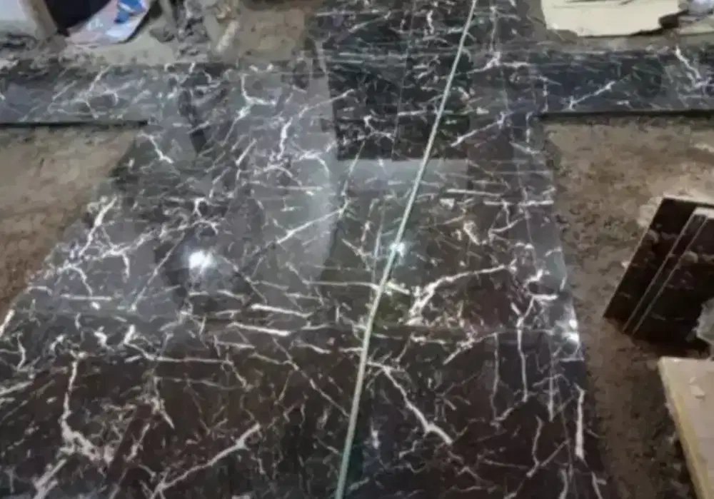 Jasa bangunan harian atau borongan