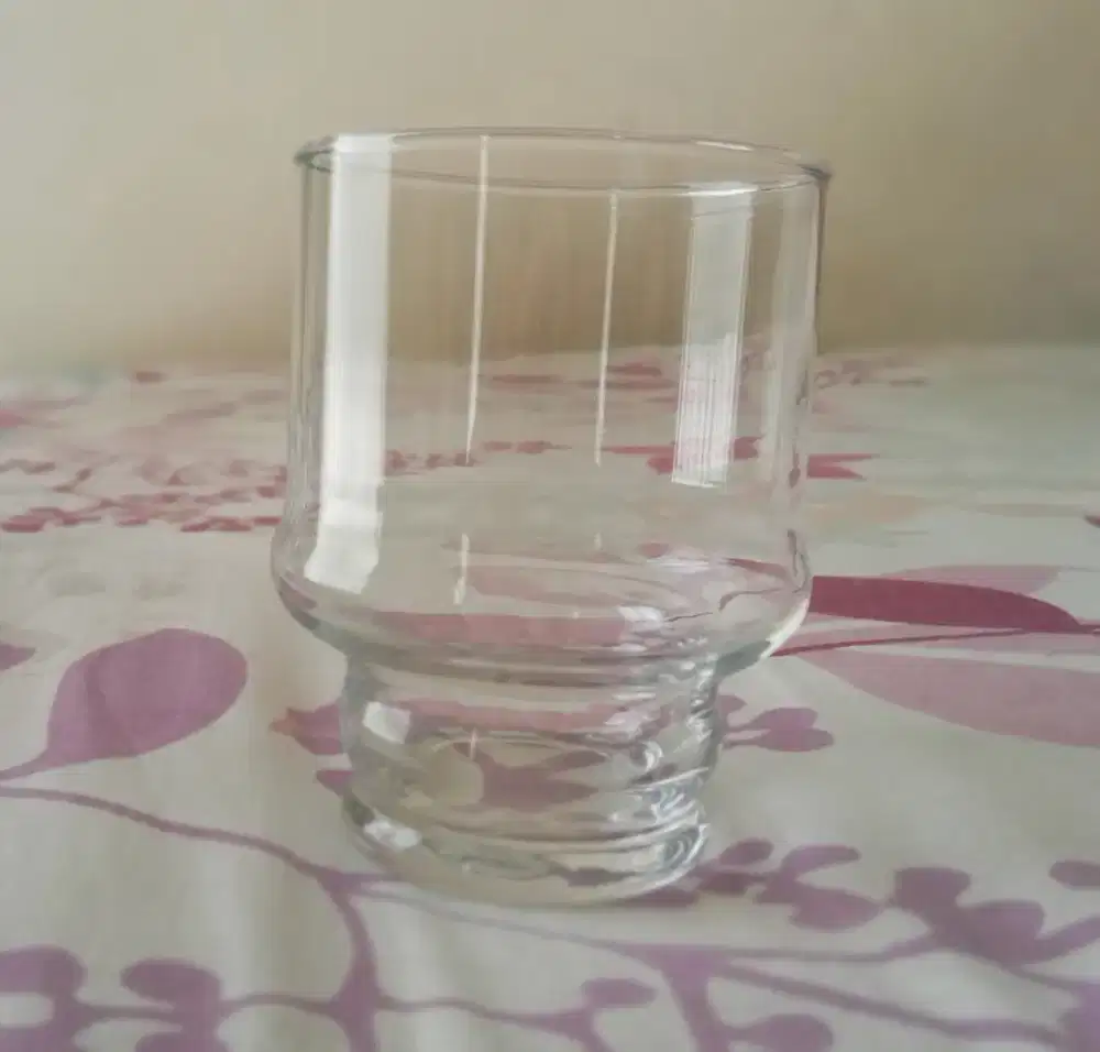 Gelas kristal bebas timbal