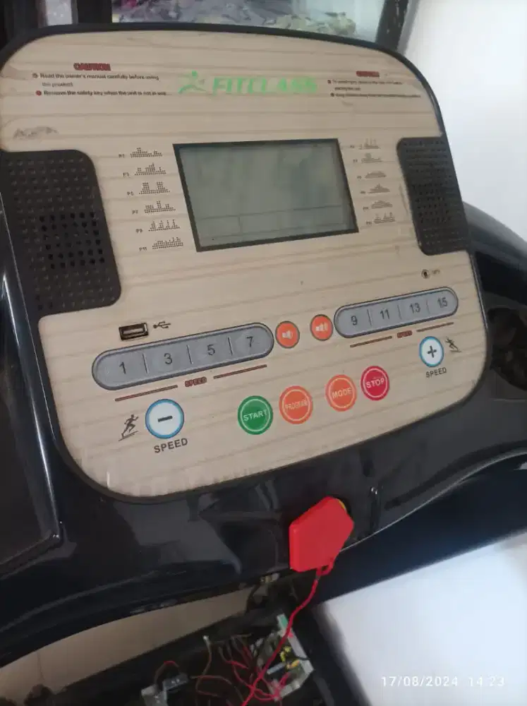 Service treadmill