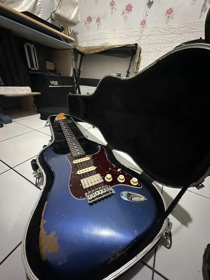 Widjoyono Superstrat (not Fender, Gibson, Or Suhr)