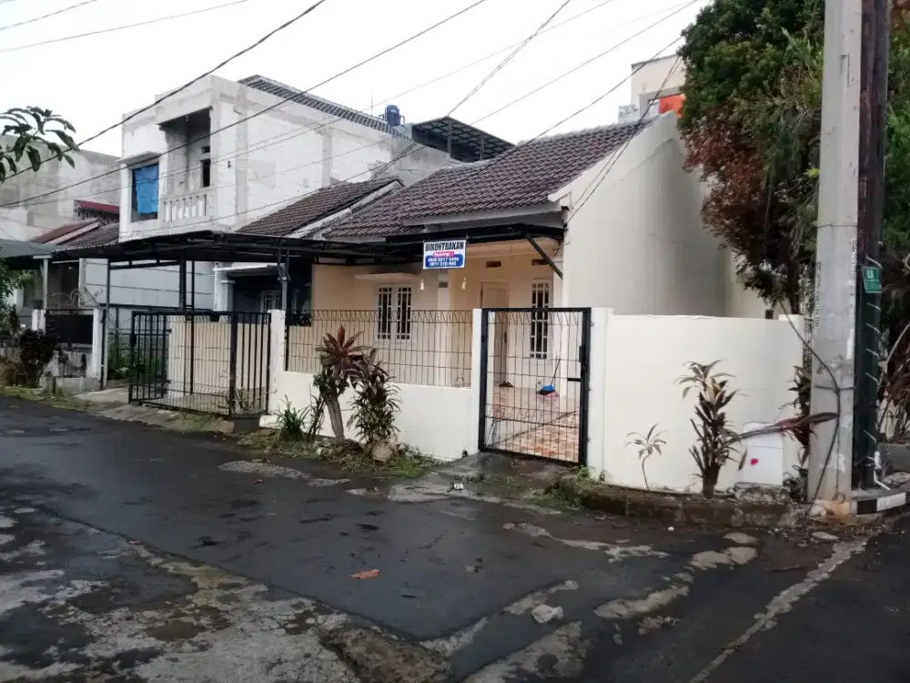 Di Sewa rumah 1 tingkat di perumahan griya melati mas depok