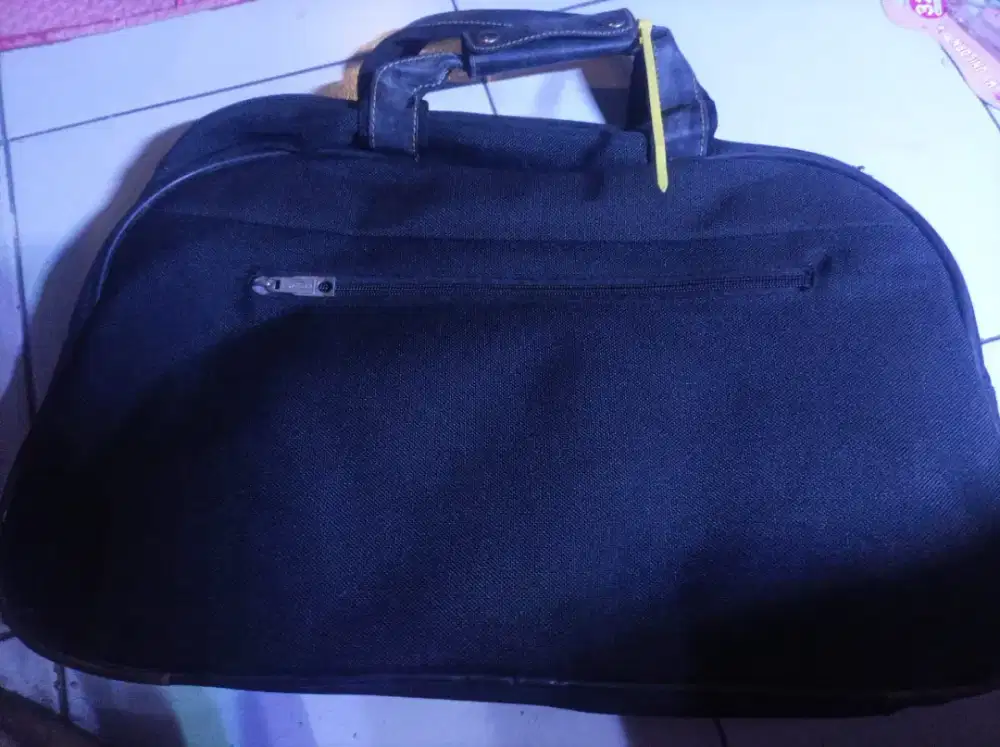 Preloved tas selempang polo hunter