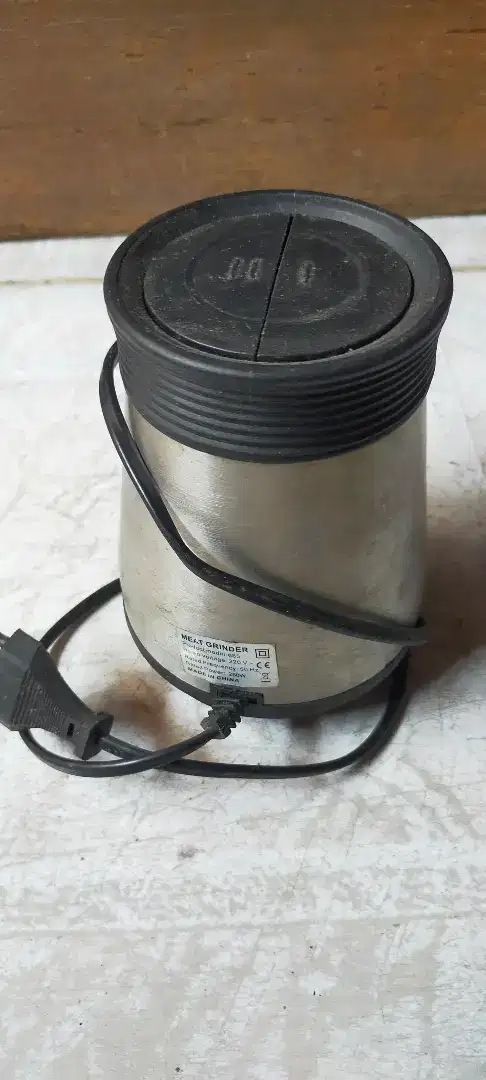 Dinamo blender/chooper daging sx685
