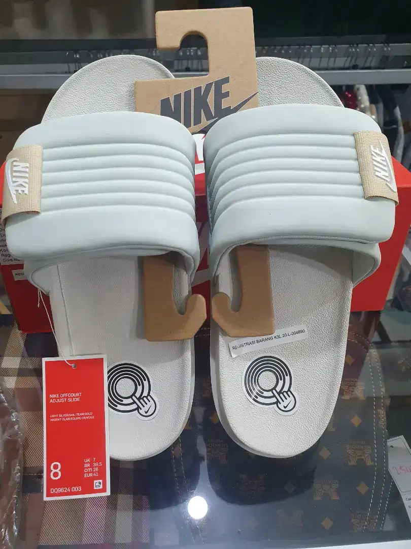 SETENGAH HARGA ! Sandal NIKE ORIGINAL