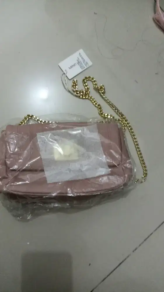 Tas wanita brand miniso baru