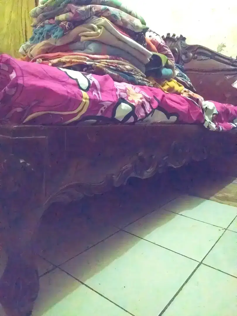 Dipan Jati Tua+kasur Murah meriah