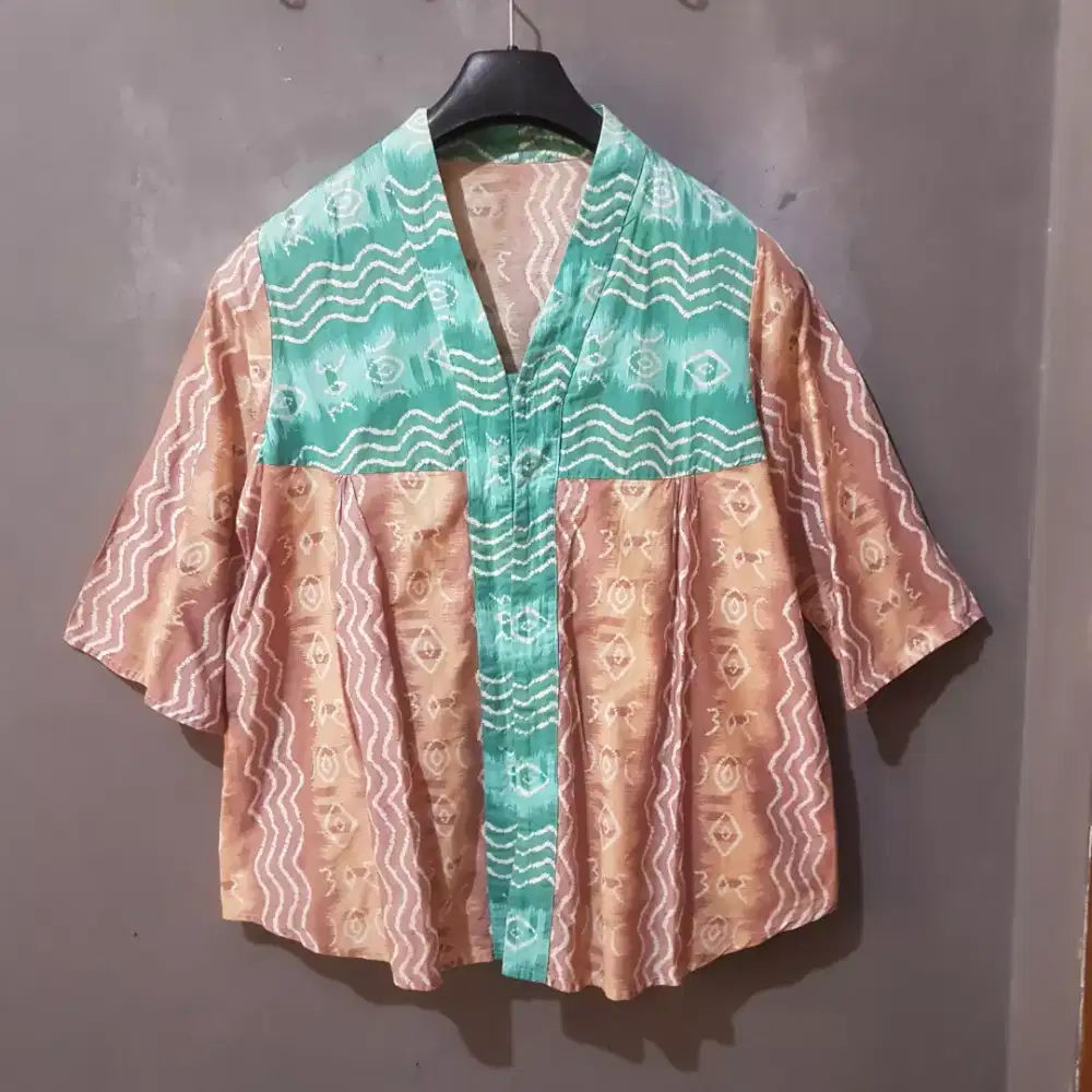 Atasan Wanita Blouse Tenun Ikat Batik Cewe Perempuan Cewek