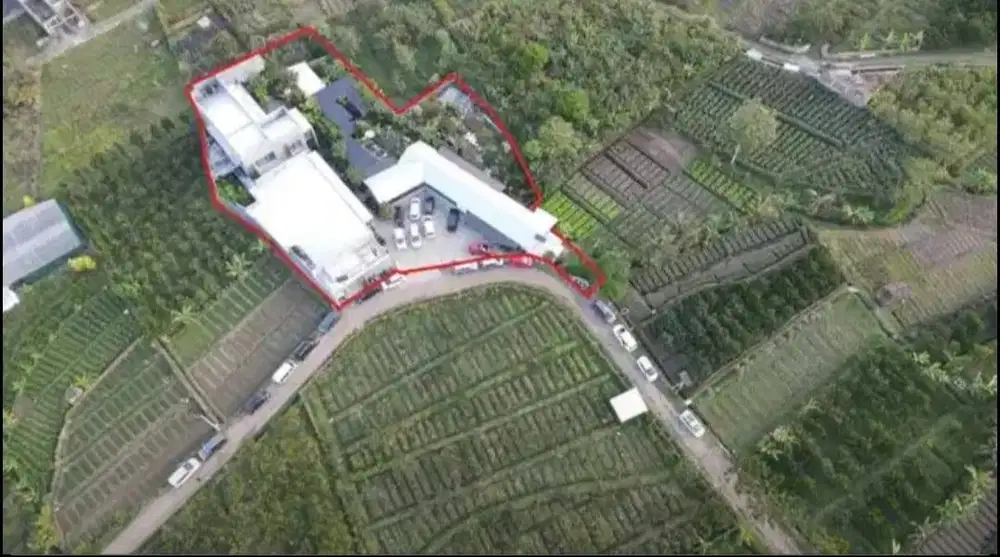 12M NEGO SAMPAI DEAL Dijual Cafe resto +Rmh 1 lokasi msh aktif buka