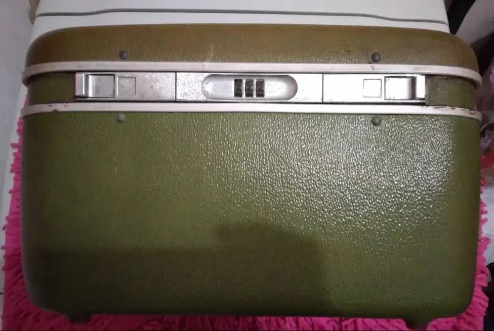 Tas makeUp / rias jadul-Antik merk ECHOLAC