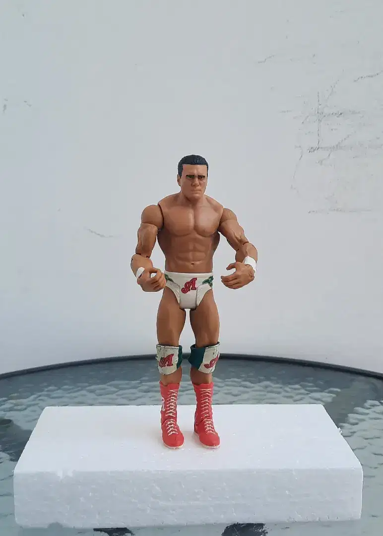 WWE figure - Alberto del Rio