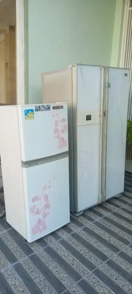 Menerima kulkas bekas atau rusak dll