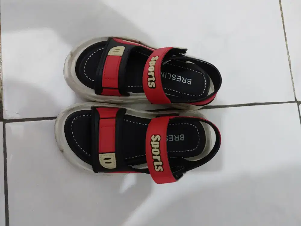 Sandal anak balita