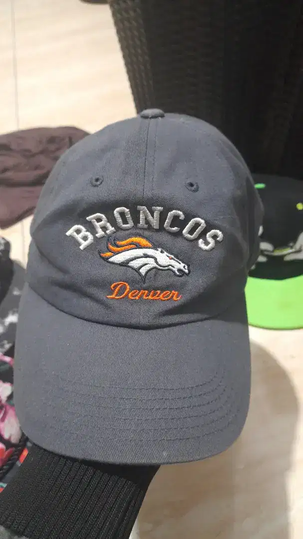 Jual topi Broncos model stelan