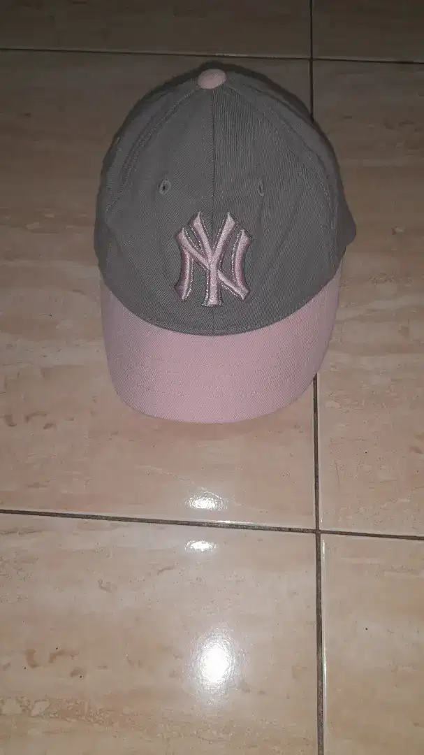 Topi anak anak NY model stelan
