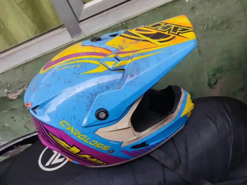 Helm cross cargloss AHRS