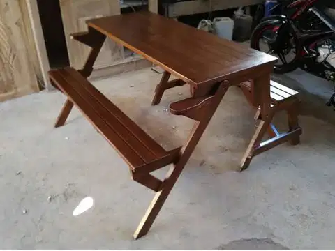 Bangku & Meja Lipat Taman