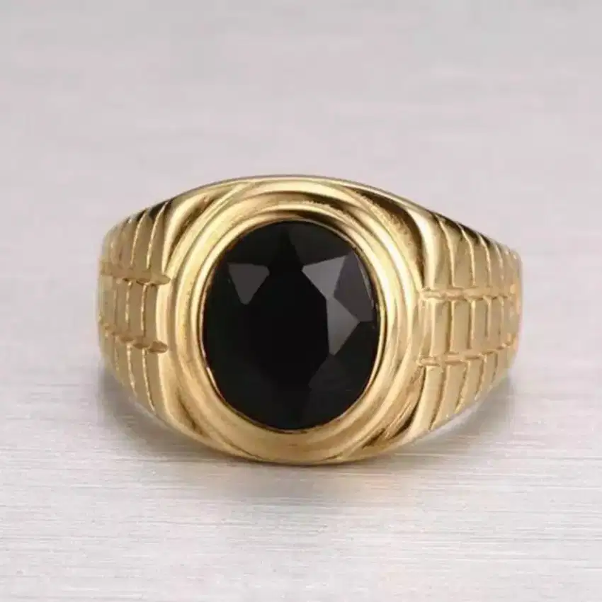 Cincin Pria Gold Baja Titanium Super Black stone