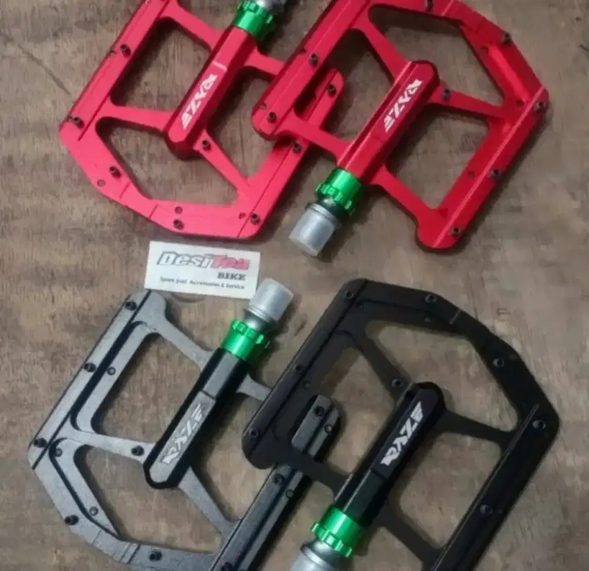 PEDAL Sepeda 3 BEARING RAZE 32