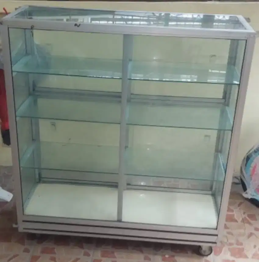 Rak aluminium kaca