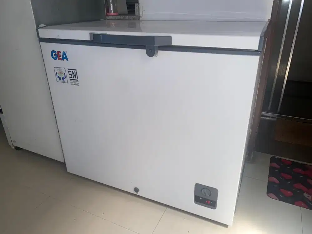 Jual Freezer GEA AB-226R